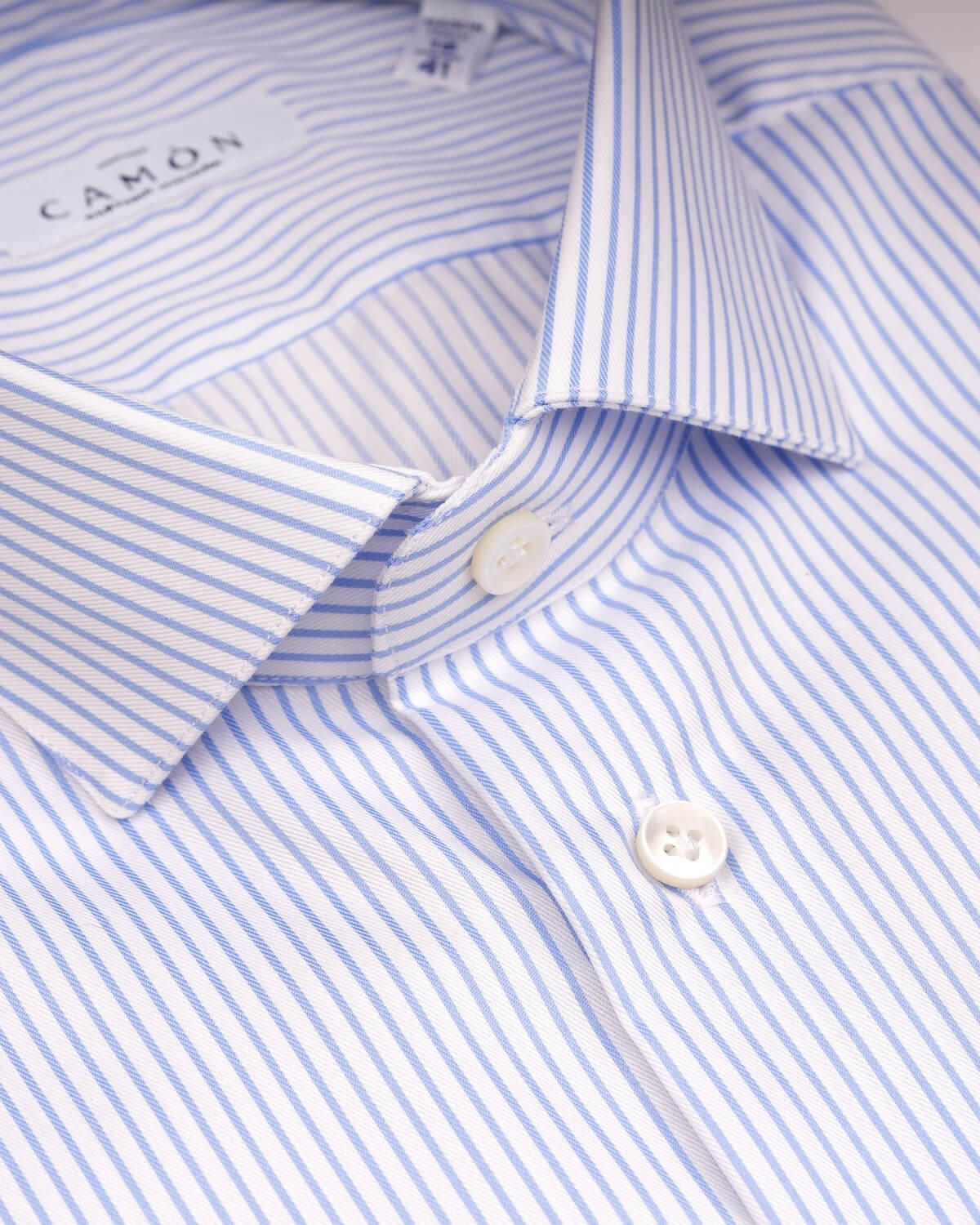 Camicia Uomo Rigata Celeste in Twill 100% Cotone – Collo Francese